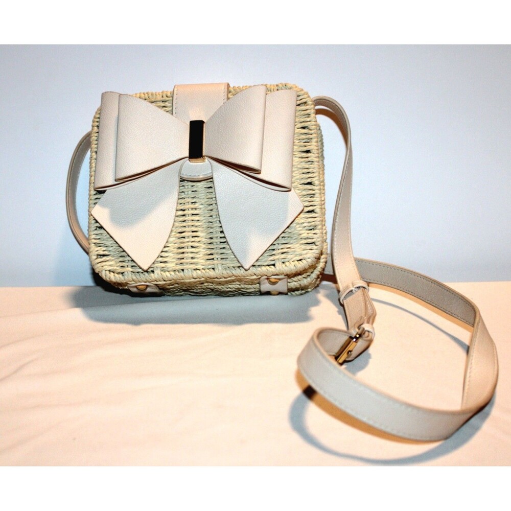 Like Dreams Beige Woven Crossbody Purse Bow Straw Rattan Bag Boho Chic Handbag